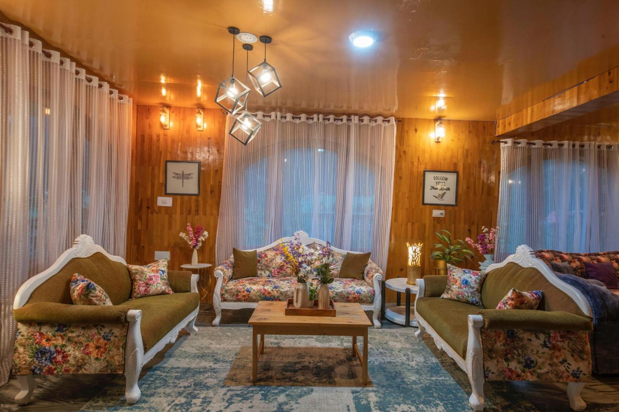 The Woodshed Villa Manali  Bagian luar foto
