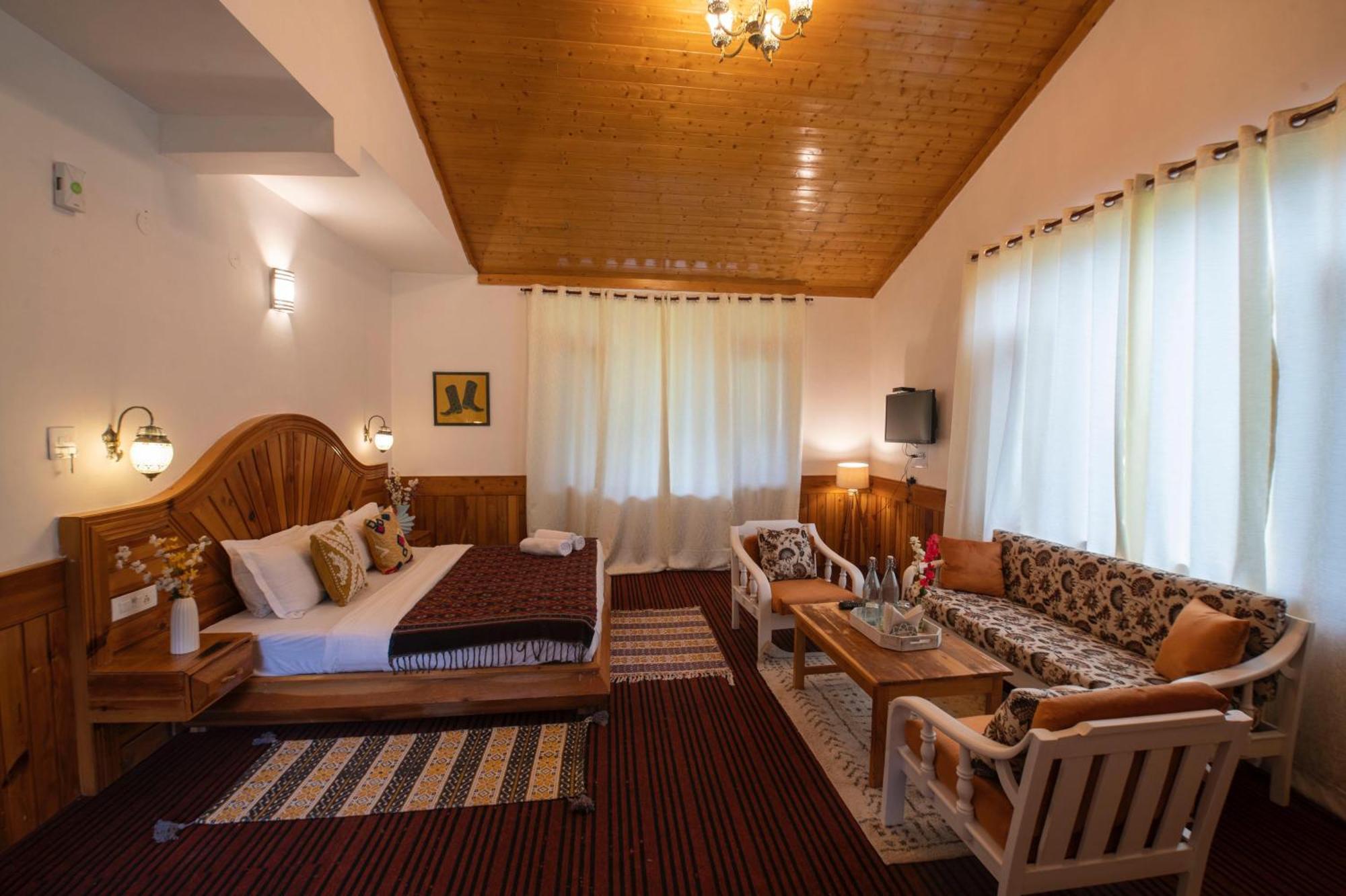 The Woodshed Villa Manali  Bagian luar foto