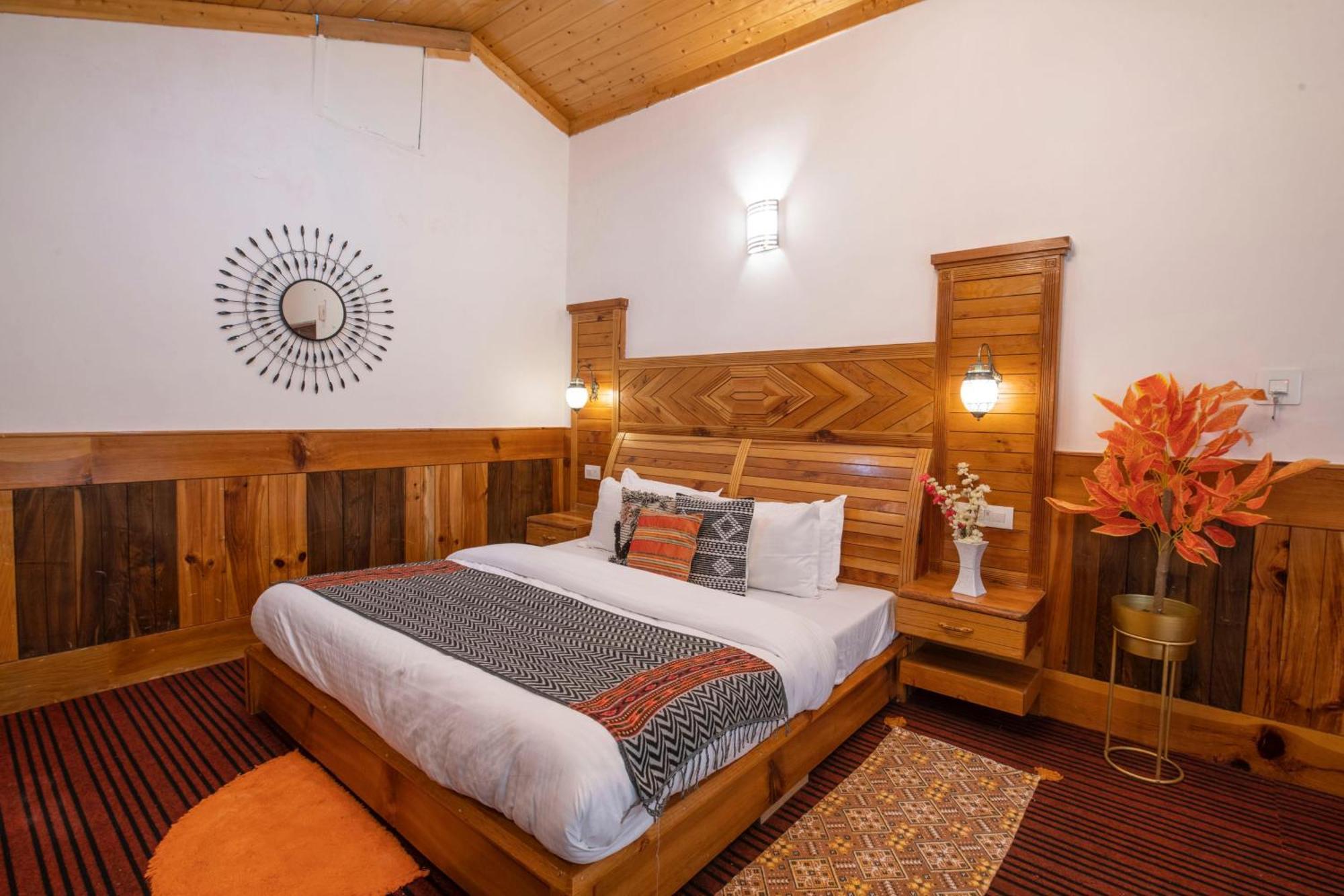 The Woodshed Villa Manali  Bagian luar foto