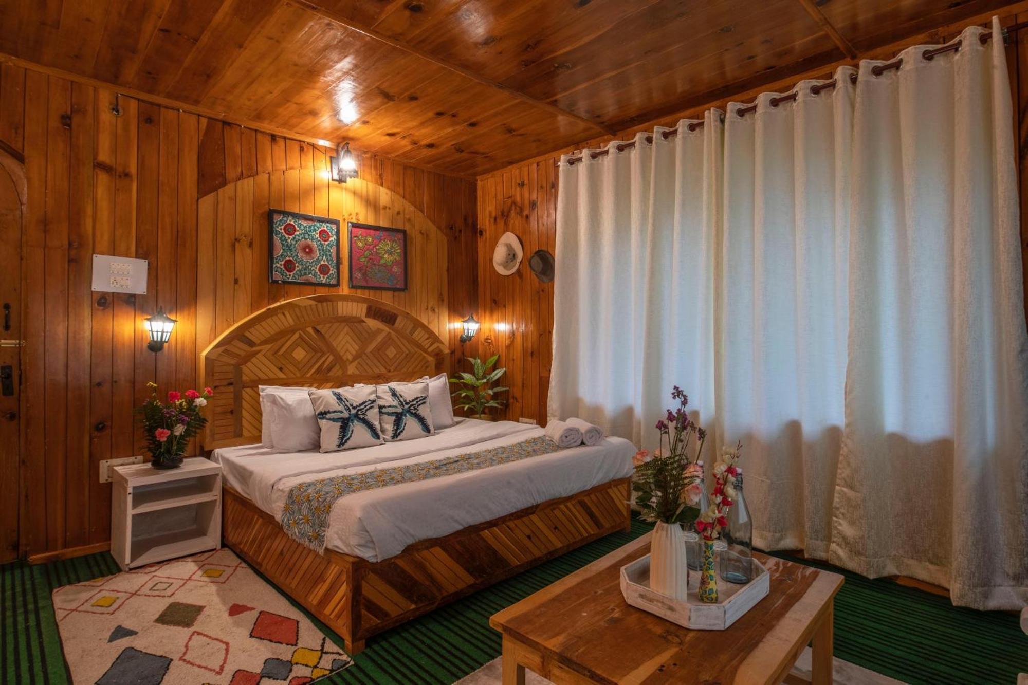 The Woodshed Villa Manali  Bagian luar foto