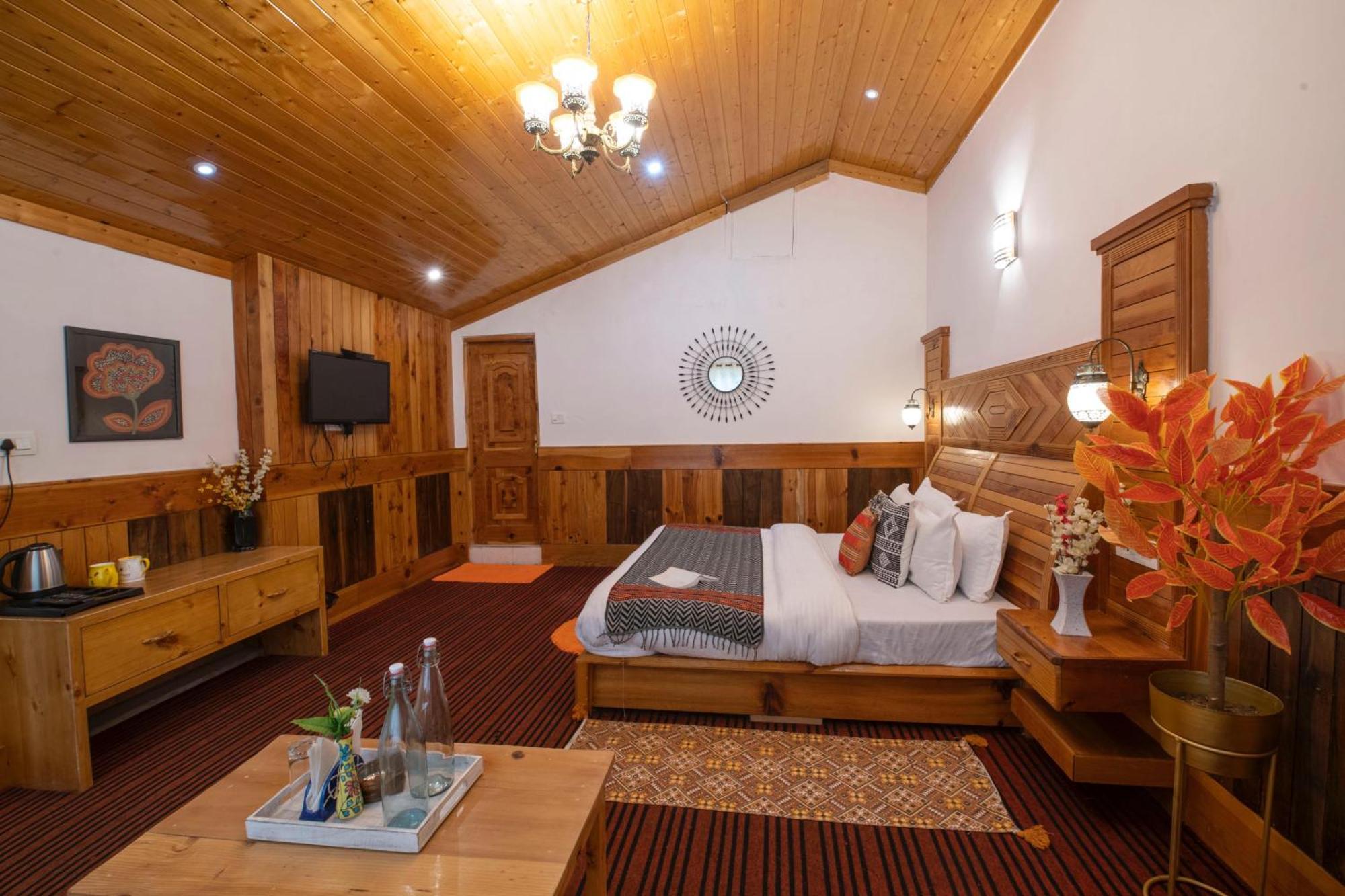 The Woodshed Villa Manali  Bagian luar foto